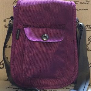 Sporty Columbia crossover bag - Purple & Grey
